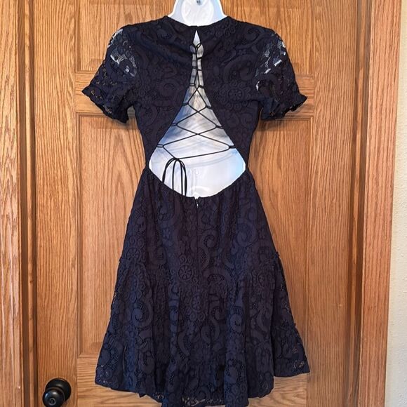 TWOSISTERS The Label Lace Mini Dress *NEW* - Picture 10 of 11